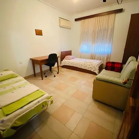 Downtown 2br Scenic Balconies Ac Wifi Διαμέρισμα