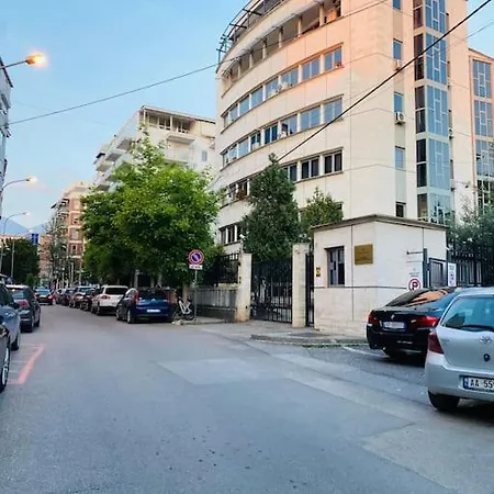 Διαμέρισμα Downtown 2br Scenic Balconies Ac Wifi *